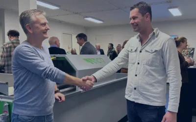 Nieuws | 6 - MCR Machinery Nieuwe stap voor stadslandbouw: MCR-borstelwasser geleverd in Oosterwold